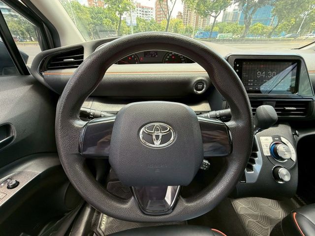 ✨2018年 TOYOTA SIENTA 七人座✨安卓機✨恆溫空調✨免鑰匙✨中控螢幕✨里程保證✨實車實價  第16張相片