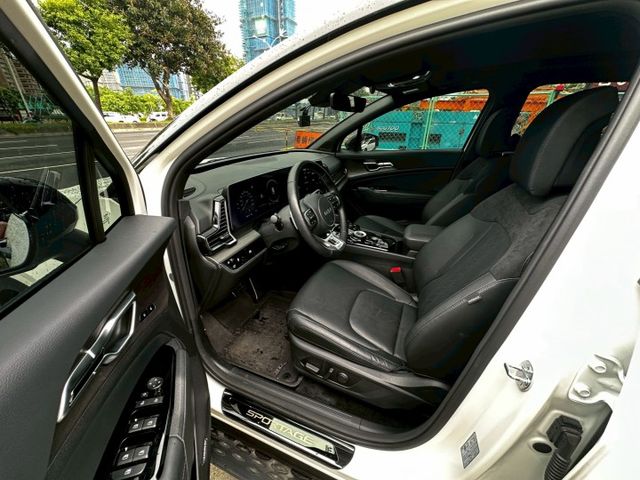 ✨2023年KIA X-LINE 4WD✨環景影像✨雙前座(電動椅+冷熱通風+電熱椅)✨ACC✨里程保證✨實車實價  第11張相片