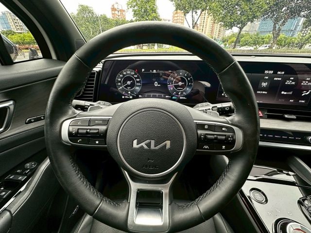 ✨2023年KIA X-LINE 4WD✨環景影像✨雙前座(電動椅+冷熱通風+電熱椅)✨ACC✨里程保證✨實車實價  第14張相片
