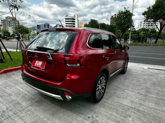 OUTLANDER  第6張相片
