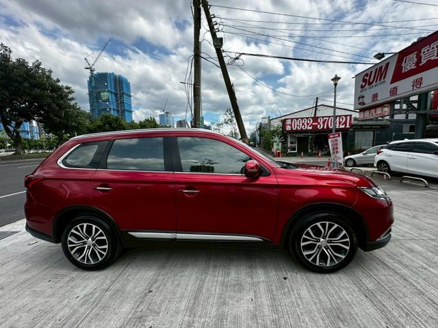 OUTLANDER  第7張相片