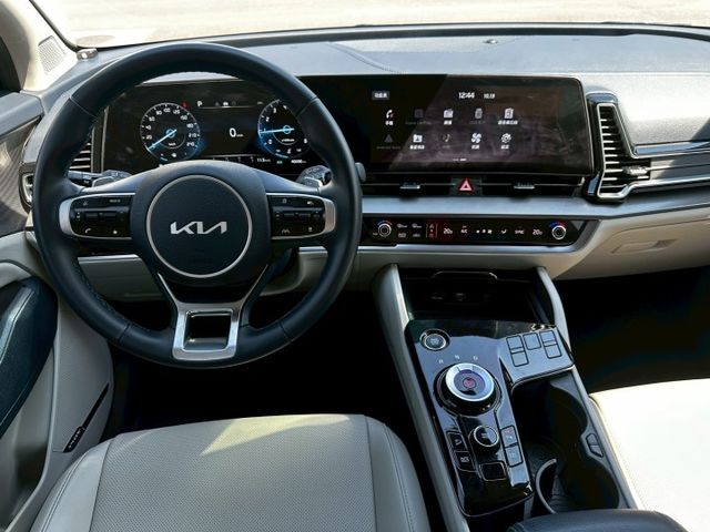 SPORTAGE  第14張相片