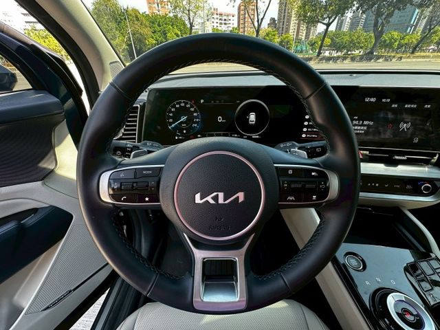 SPORTAGE  第17張相片