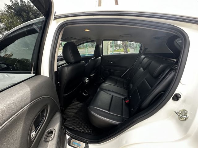 HR-V  第11張相片