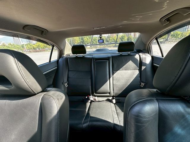 CIVIC  第11張相片