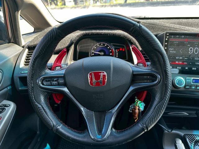 CIVIC  第14張相片
