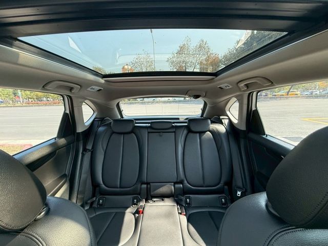 2 SERIES ACTIVE TOURER  第10張相片