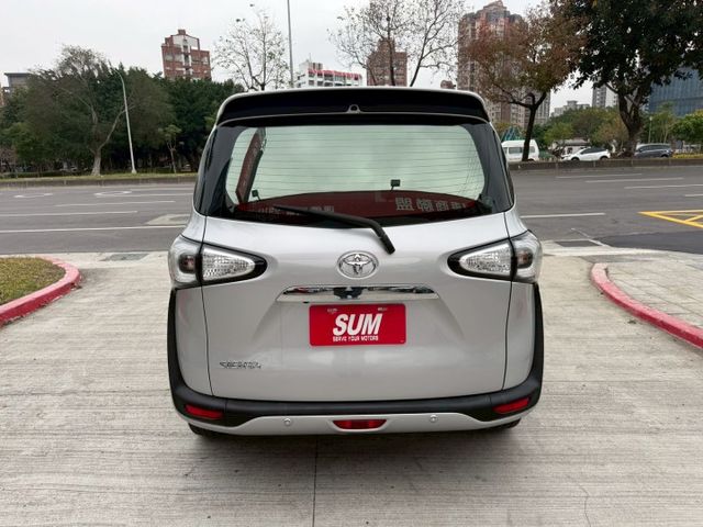 SIENTA  第5張相片