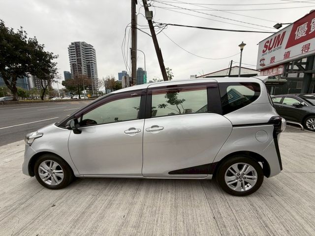 SIENTA  第7張相片