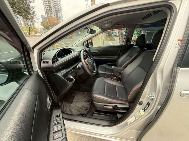 SIENTA  第13張相片