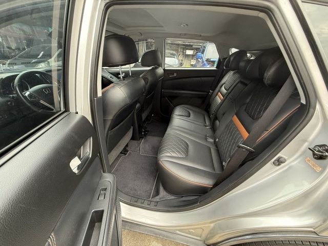 ✨限時特價中✨2016年 LUXGE U6 1.8 魅力型✨僅跑6.2萬✨環景影像系統✨免鑰匙✨定速✨換檔撥片  第11張相片