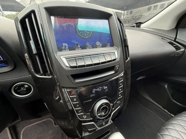 ✨限時特價中✨2016年 LUXGE U6 1.8 魅力型✨僅跑6.2萬✨環景影像系統✨免鑰匙✨定速✨換檔撥片  第14張相片