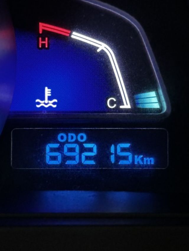 ✨限時特價中✨2016年 LUXGE U6 1.8 魅力型✨僅跑6.2萬✨環景影像系統✨免鑰匙✨定速✨換檔撥片  第17張相片