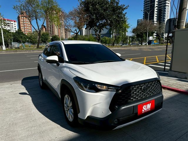 ✨2021年 TOYOTA COROLLA CROSS✨倒車顯影✨i-key✨ACC跟車✨里程保證✨實車實價  第3張相片