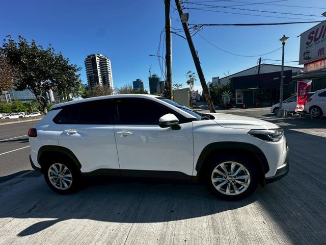 ✨2021年 TOYOTA COROLLA CROSS✨倒車顯影✨i-key✨ACC跟車✨里程保證✨實車實價  第8張相片