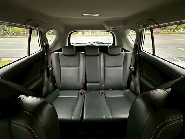 ✨2016年 TOYOTA RAV4 2.0 豪華版✨恆溫空調✨倒車顯影✨I-KEY✨駕駛座電動椅✨里程保證✨實車實價  第10張相片