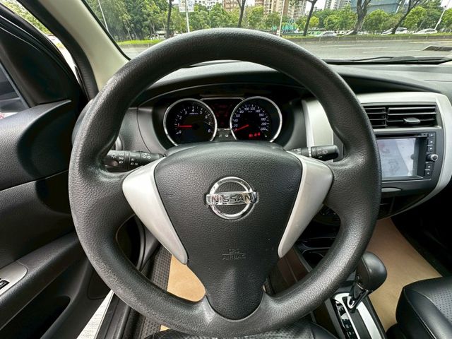 ✨2016年 NISSAN LIVINA✨倒車顯影✨衛星導航✨省油國民代步車、小車大空間✨里程保證✨實車實價  第13張相片