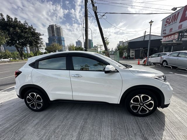HR-V  第8張相片