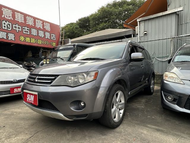 ✨2008年 中華 Outlander 2.4 4WD 旗艦型✨倒車顯影✨天窗✨倒車雷達✨多合一影音✨里程保證✨實車實價  第1張相片