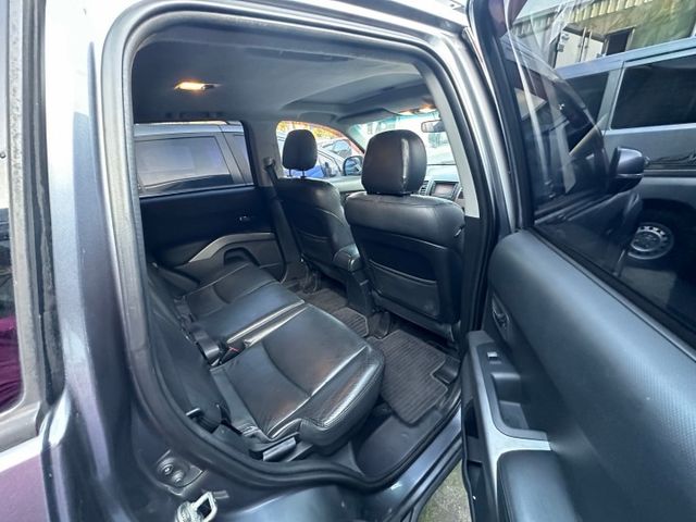 ✨2008年 中華 Outlander 2.4 4WD 旗艦型✨倒車顯影✨天窗✨倒車雷達✨多合一影音✨里程保證✨實車實價  第4張相片