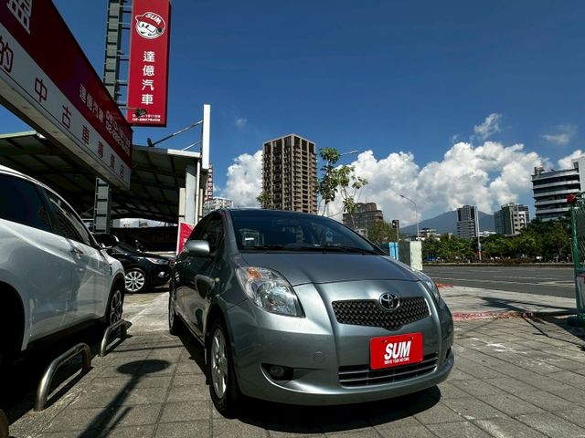 YARIS  第3張相片