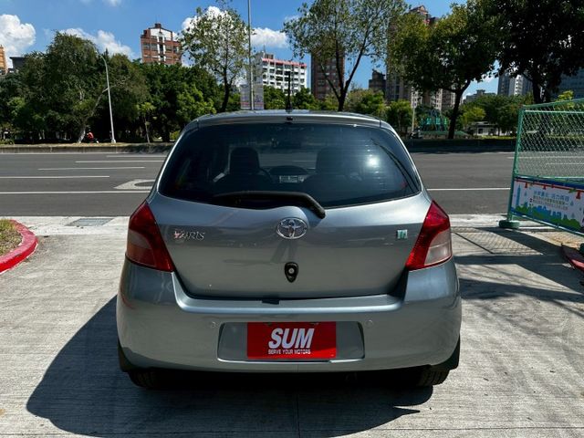 YARIS  第5張相片