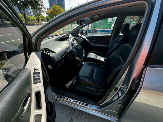 YARIS  第11張相片