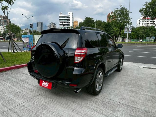 RAV4  第6張相片