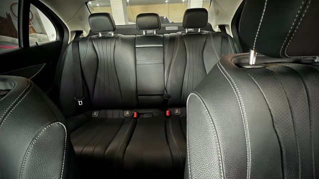 M-BENZ賓士 E220D  第8張相片