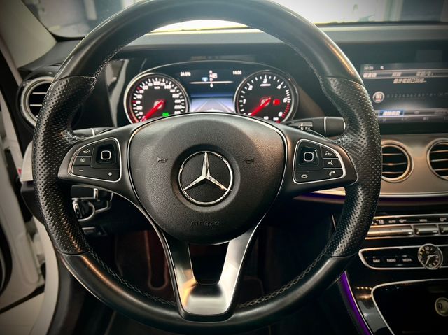 M-BENZ賓士 E220D  第16張相片