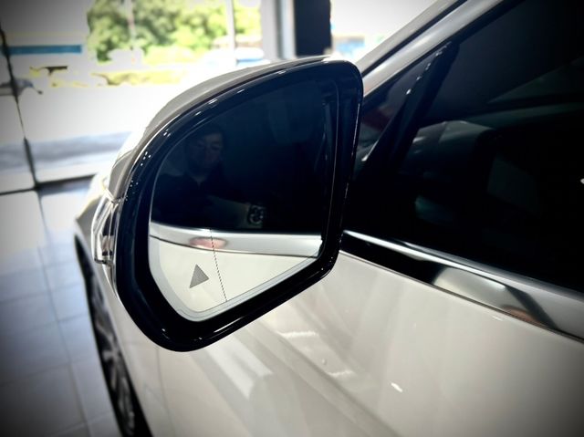 M-BENZ賓士 E220D  第20張相片