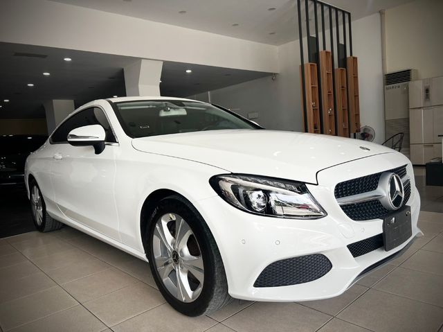 M-BENZ賓士 C180  第4張相片