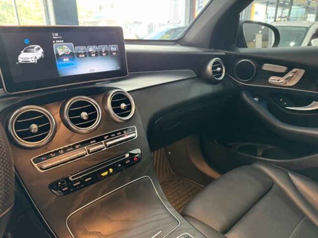 M-BENZ賓士 GLC300 AMG COUPE  第11張相片