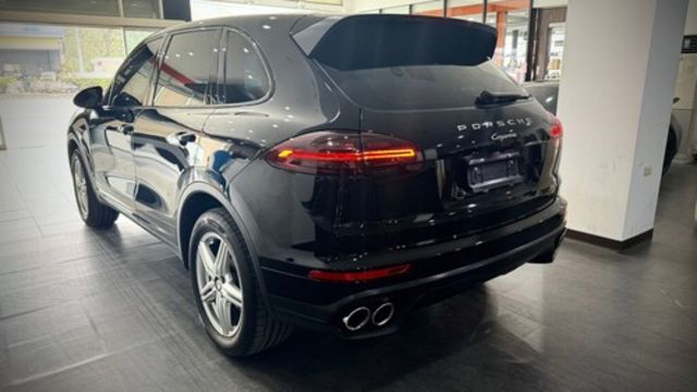 PORSCHE保時捷 CAYENNE  第5張相片