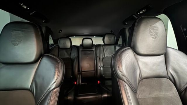 PORSCHE保時捷 CAYENNE  第10張相片