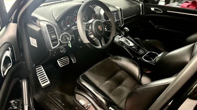 PORSCHE保時捷 CAYENNE  第20張相片
