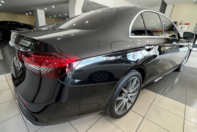 M-BENZ賓士 E300  第3張相片