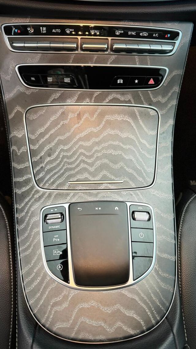 M-BENZ賓士 E300  第7張相片