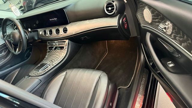 M-BENZ賓士 E300  第11張相片