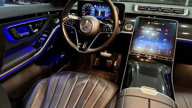 M-BENZ賓士 S450  第7張相片