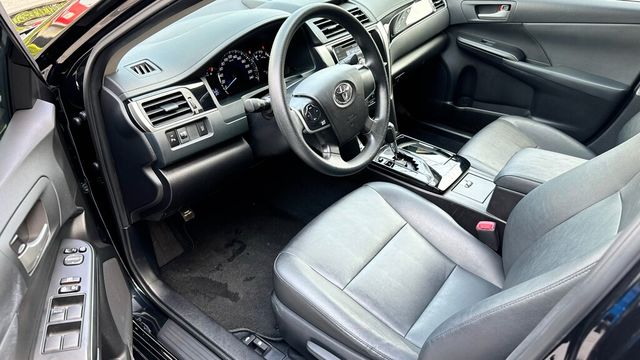 TOYOTA豐田 CAMRY  第6張相片