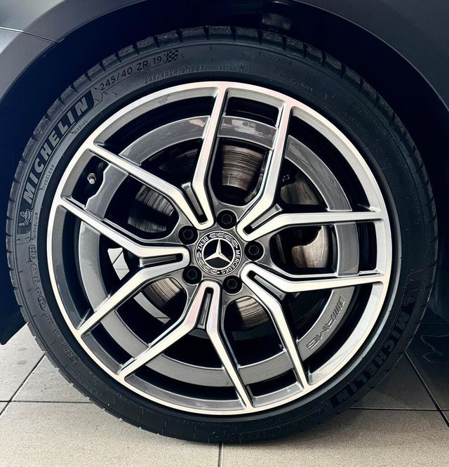 M-BENZ賓士 E200  第4張相片