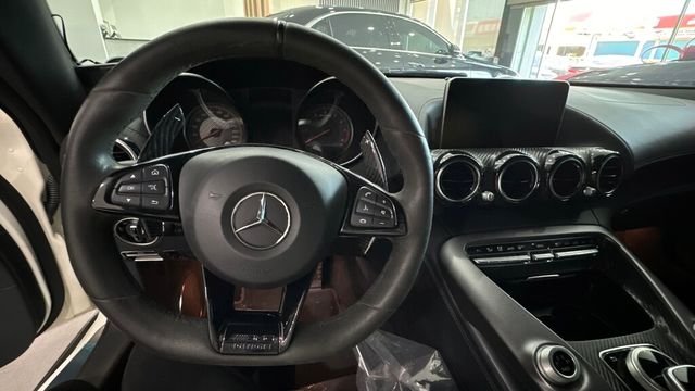 M-BENZ賓士 AMG GTS  第14張相片