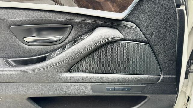 BMW寶馬 520D  第13張相片