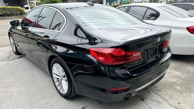 BMW寶馬 520D  第6張相片