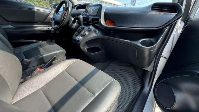 TOYOTA豐田 SIENTA  第9張相片