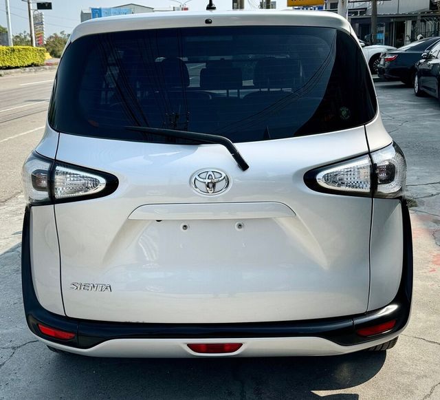 TOYOTA豐田 SIENTA  第23張相片