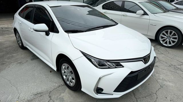 TOYOTA豐田 ALTIS  第5張相片