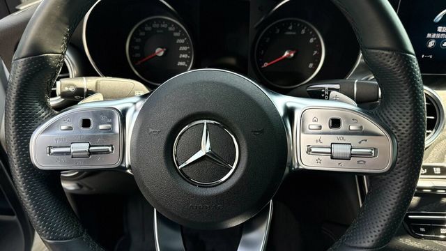 M-BENZ賓士 GLC300  第3張相片