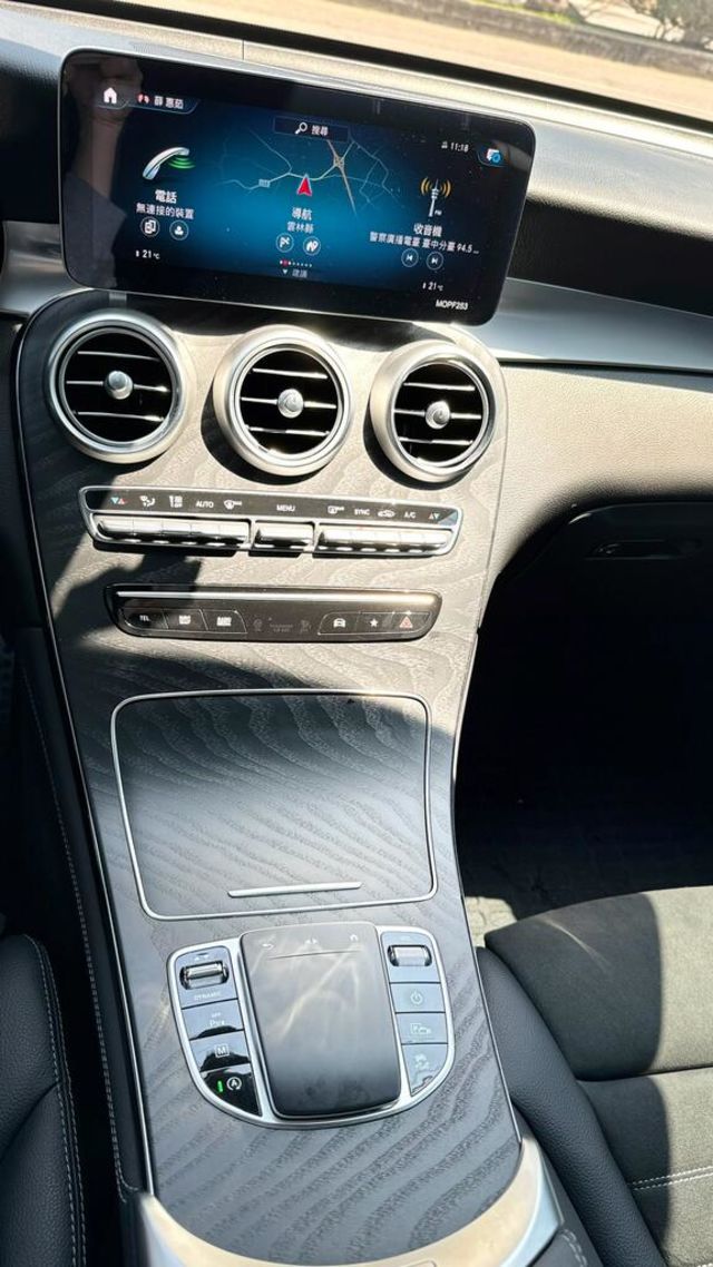 M-BENZ賓士 GLC300  第5張相片